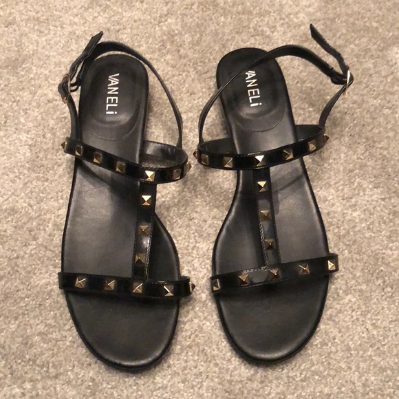 vaneli studded sandals